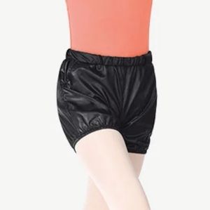 Capezio ripstop warm up shorts, L